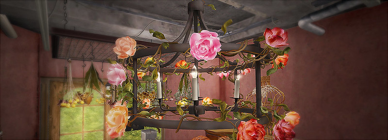 PLAAKA – Flower Chandelier