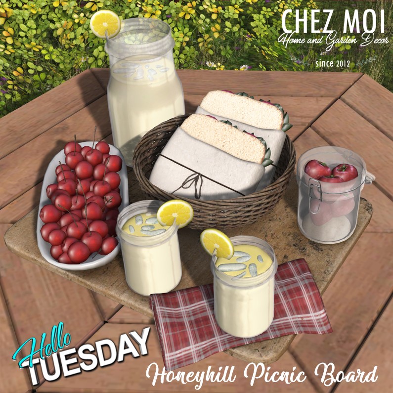 Chez Moi – Honeyhill Picnic Board